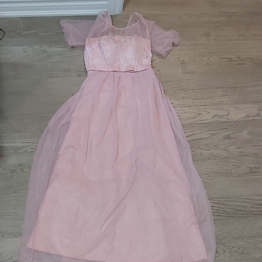 Elegant Pink Lace Dress